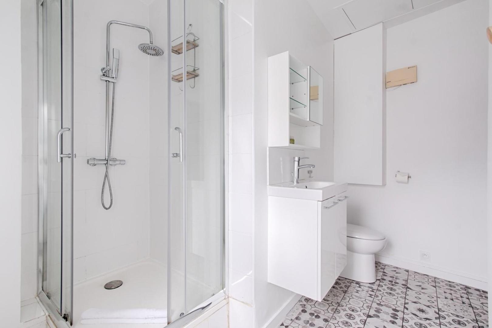 Appartement Near To Saint Lazare - 6P Paris Exterior photo